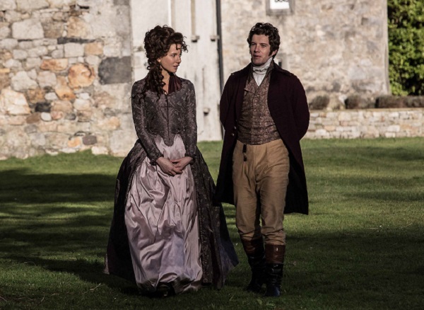 Kate Bekinsdale and Xavier Samuel in Love And Friendship