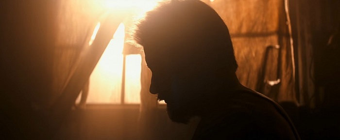 logan-trailer-logan-in-silhouette
