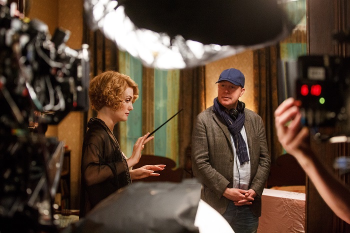 David Yates on the set of Fantastic Beasts And Where To Find Them 