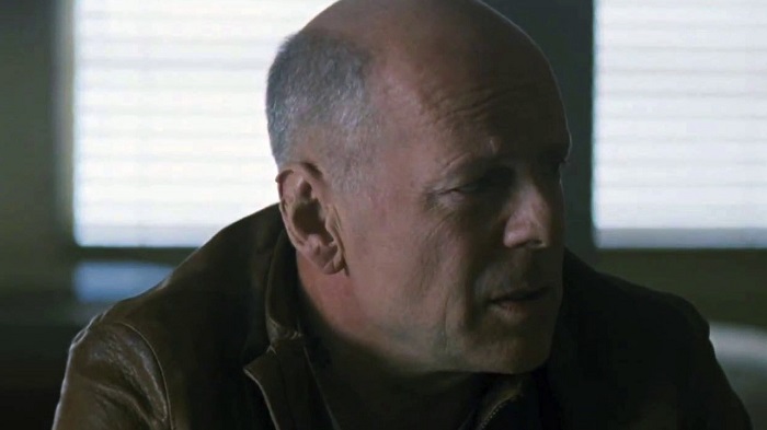 Bruce Willis cameos in Split