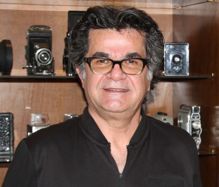 Jafar Panahi to be tried again in Tehran's Islamic Revolutionary Court